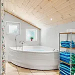 度假居 Stunning In With Sauna