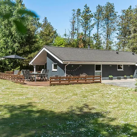 Stunning In With Sauna